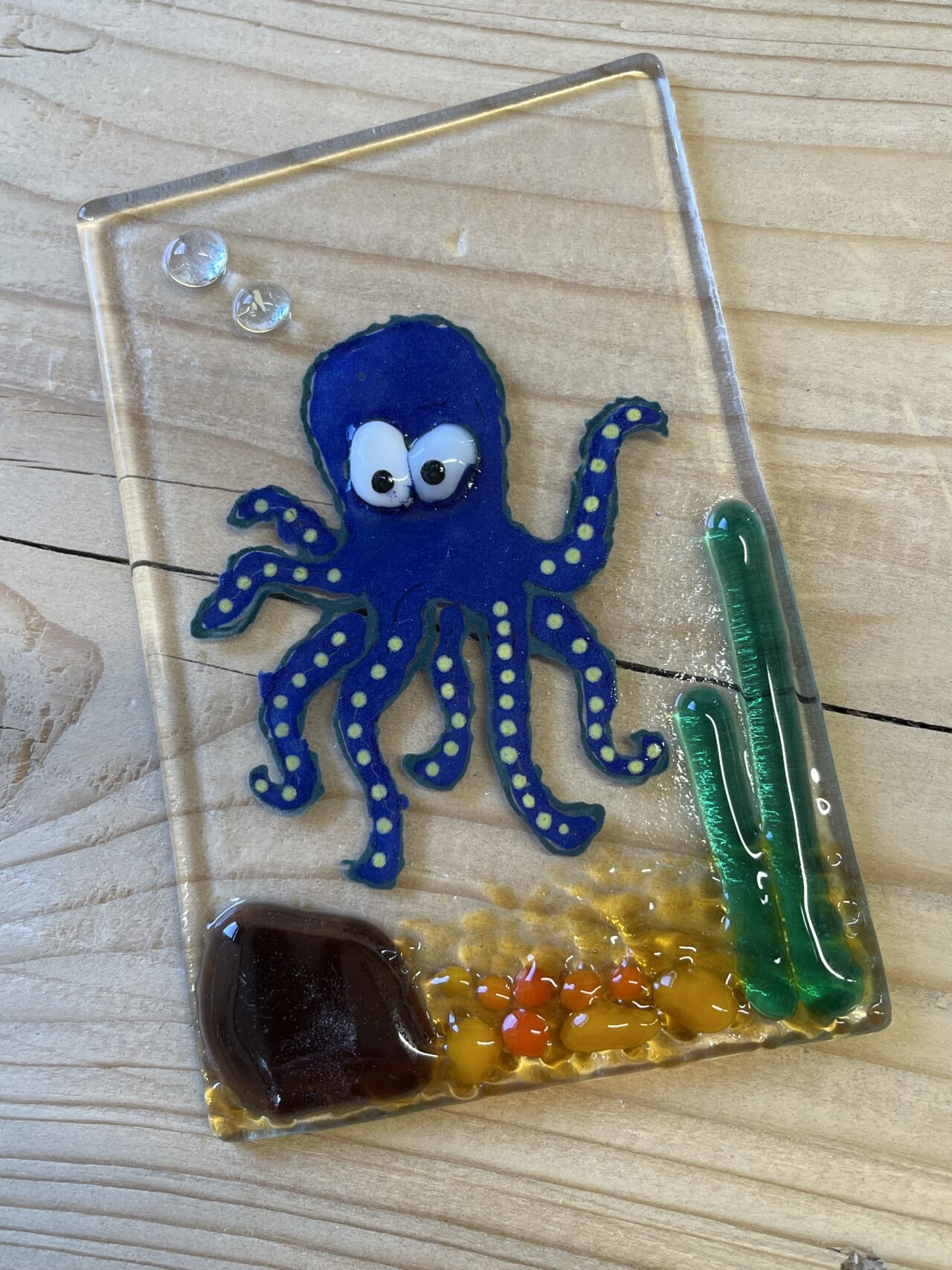 Adult Standard Fused Glass Workshop Saturday 9th August 2025 11:00am-1:00pm - Image 7
